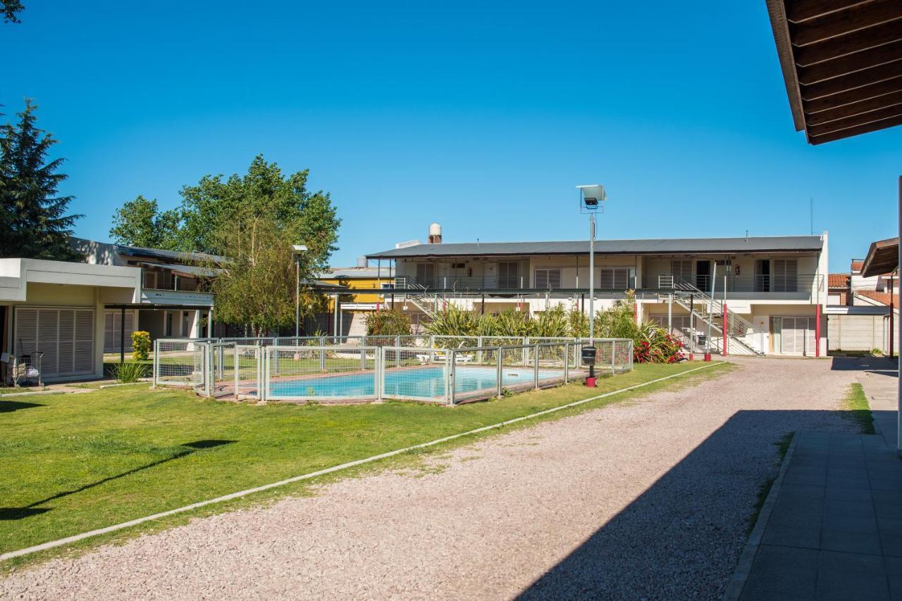 Motel Aca Santa Rosa Exterior foto